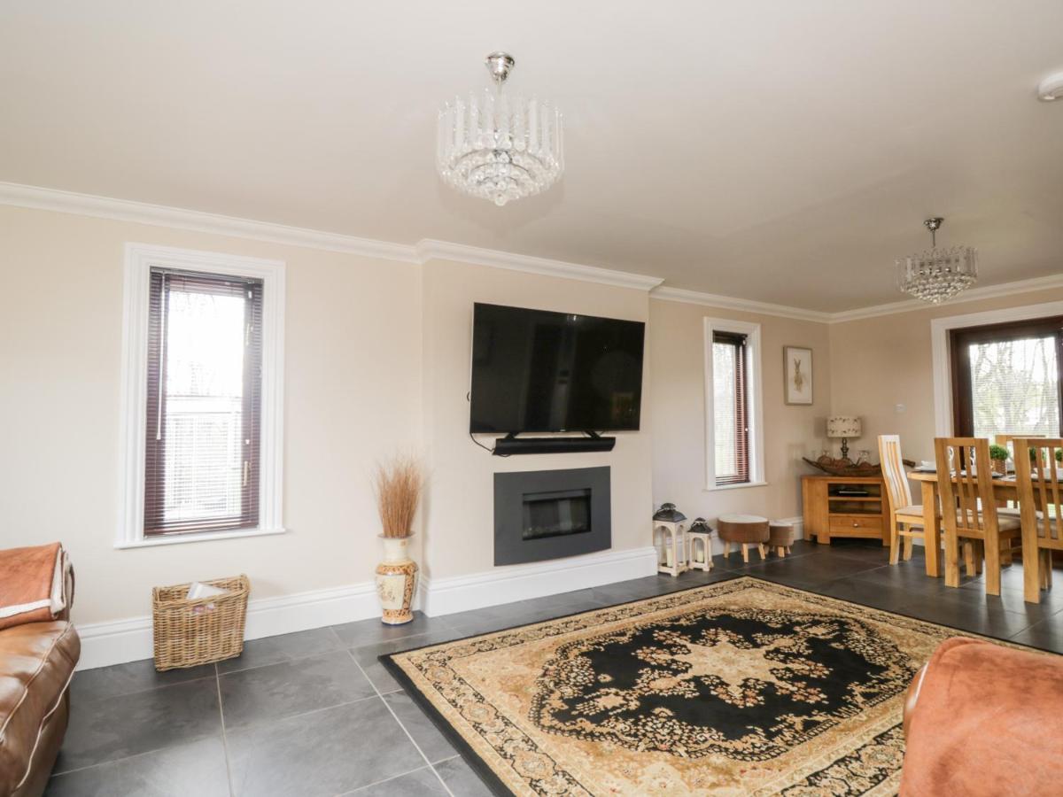 Mill End Villa Пенрит Екстериор снимка