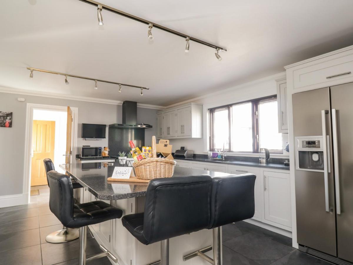 Mill End Villa Пенрит Екстериор снимка